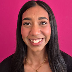 Portrait der Mitarbeiterin Frau Nayema Bhuiyan